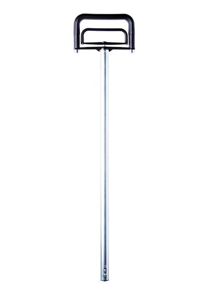 Metallstav med svart plasthandtag upptill.
