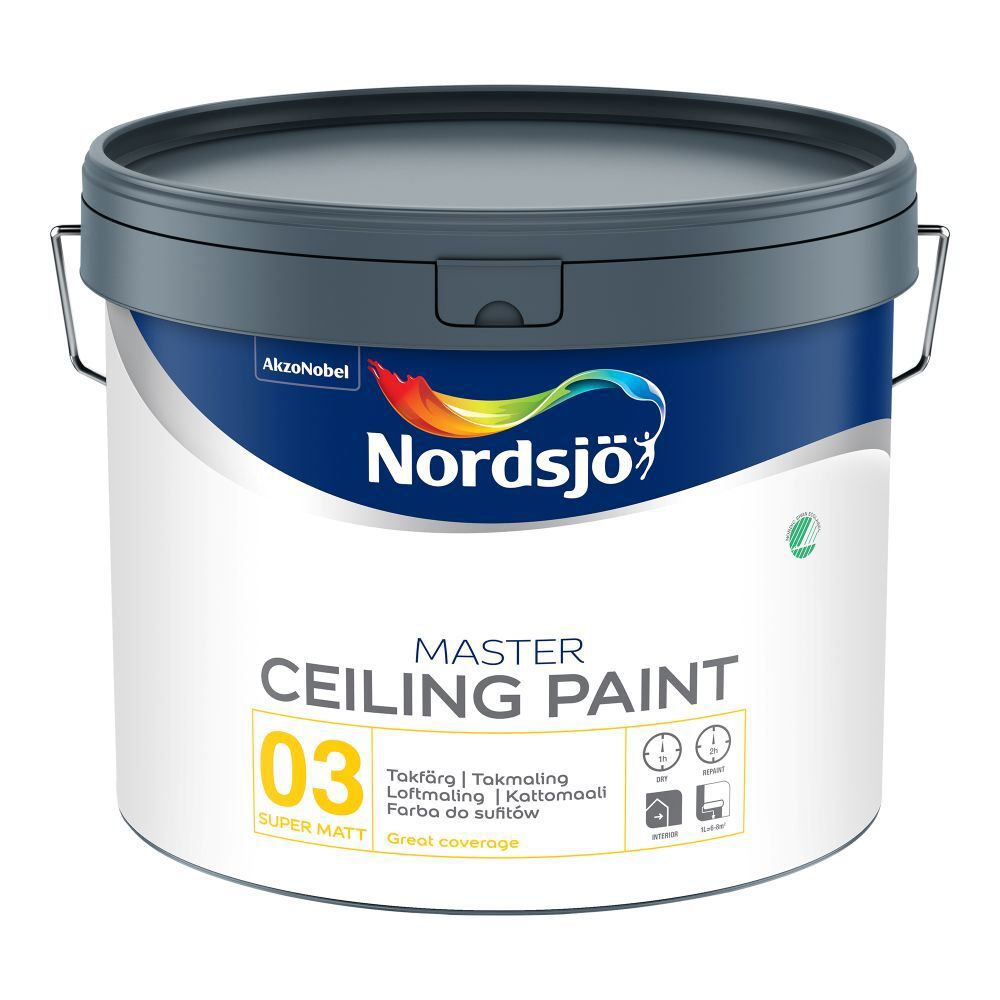 Färgbehållare märkt "Nordsjö Master Ceiling Paint 03 Super Matt" med handtag och färgglad logotyp.